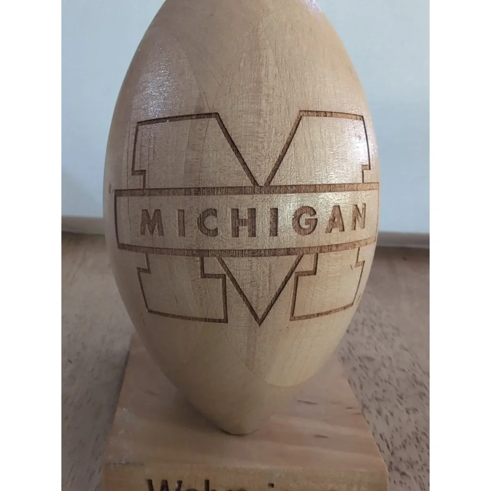 GRID WORKS MICHIGAN WOLVERINES‎ LASER ENGRAVED WOOD FOOTBALL ON  STAND  8